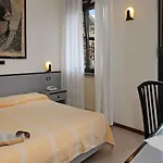 Europa 3*