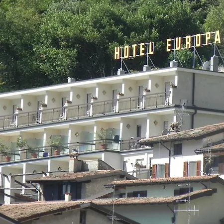 Europa 호텔 리몬네술가르다